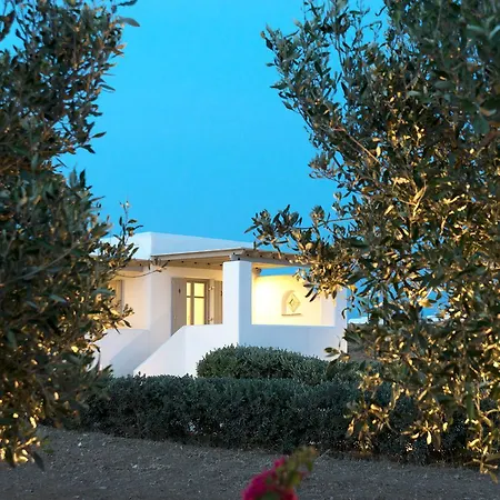 Golden Paros * Chrisi Akti (Paros)