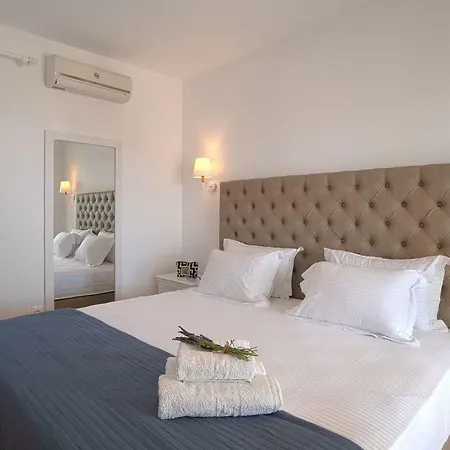 Golden Paros Apartment