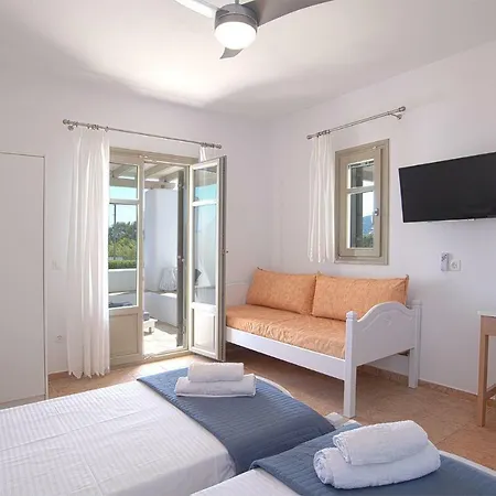 Golden Paros アパート *